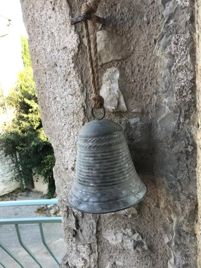 Le Mas Du Paradis Bleu Saint-Andre-de-Cruzieres エクステリア 写真